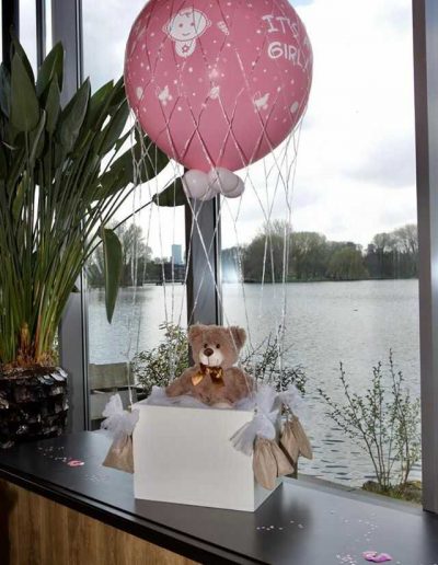 Babyshower-cadeaubox + heliumballon XXL