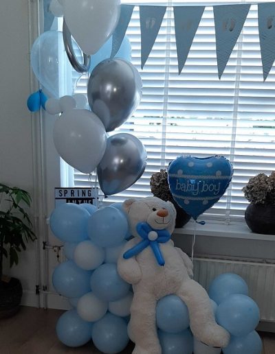 Babyshower met beer ballonnen